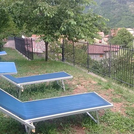 Castel Di Gufi *