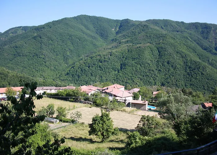 Feriehus Castel Di Gufi *